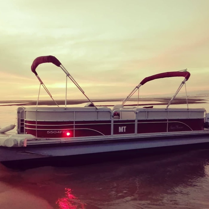 Tour de Barco pelas Ilhas