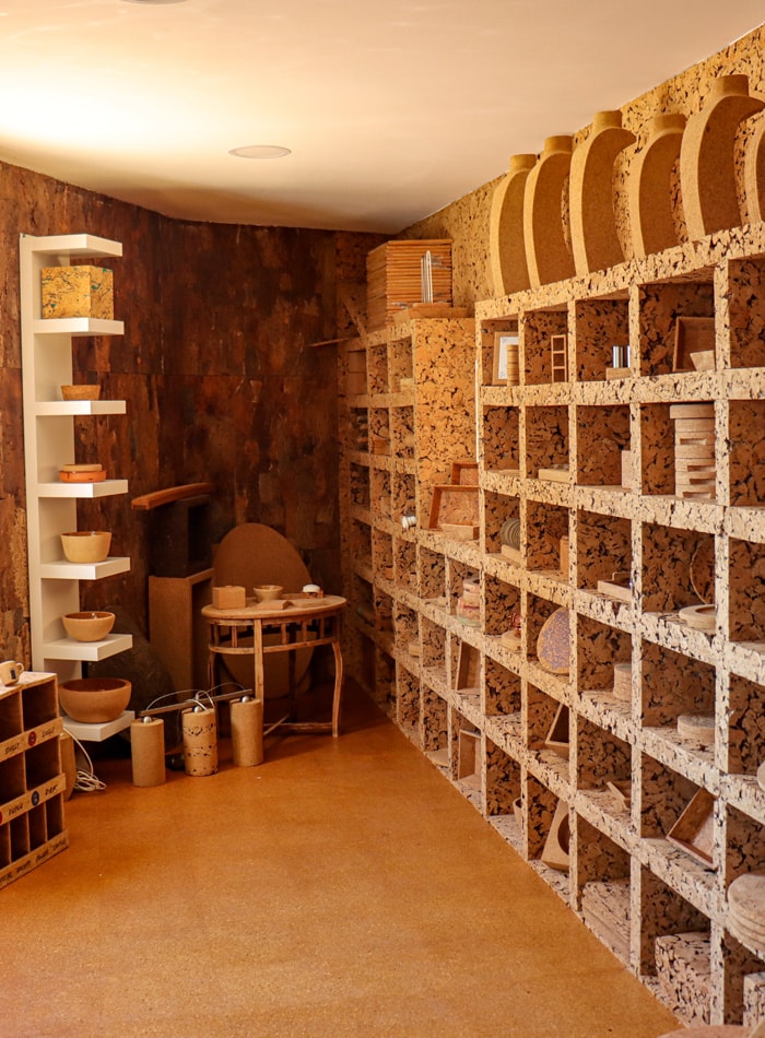 Visita a uma fabrica de cortiça